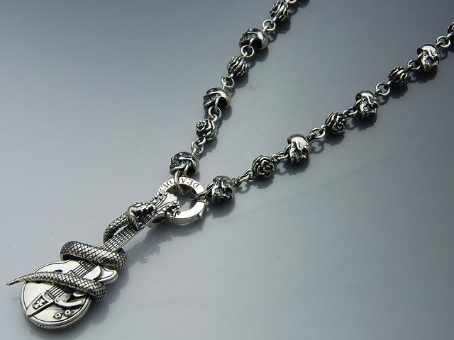 スカルズ&ローゼスチェーン