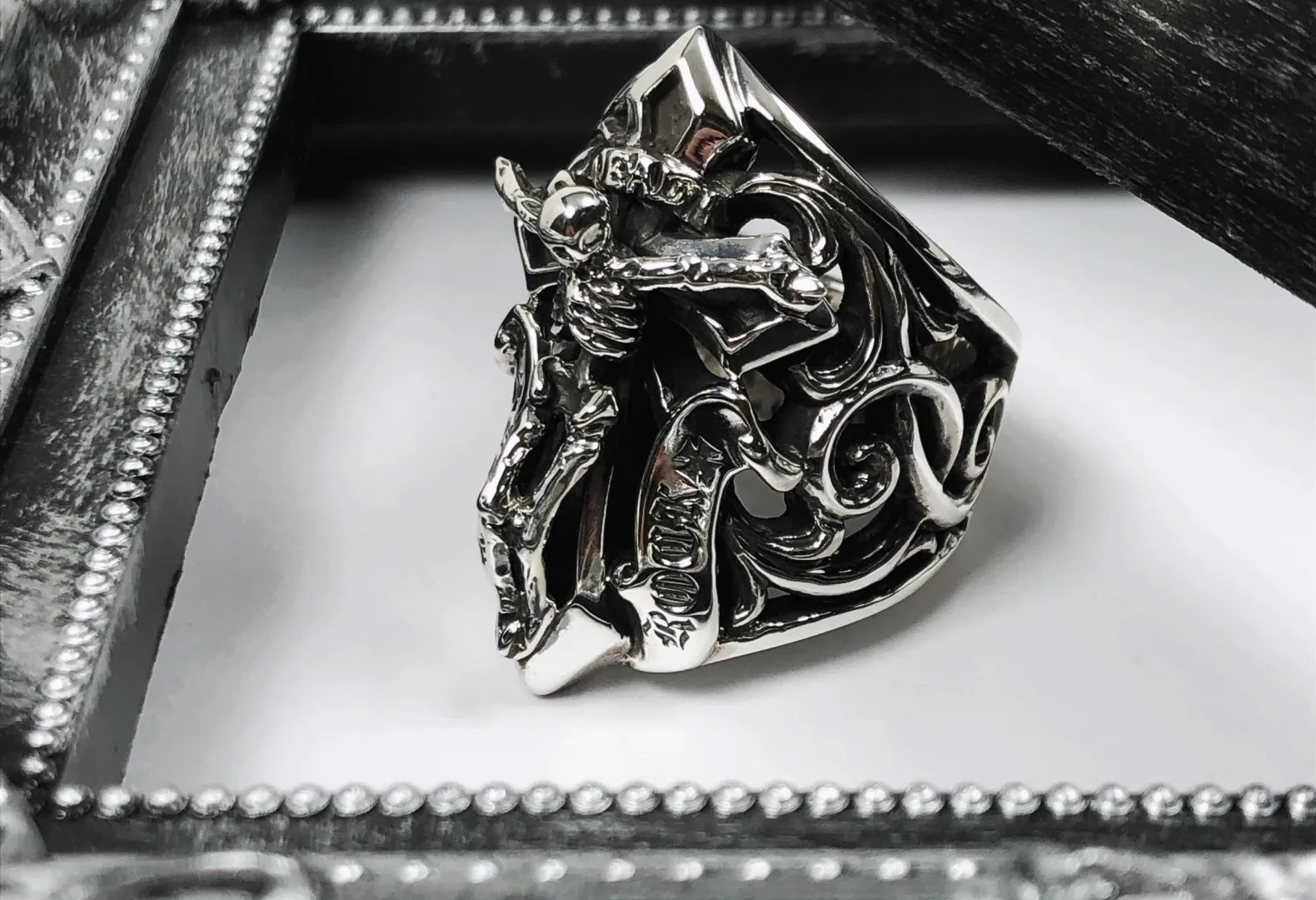 Recomend:KING REVIVE