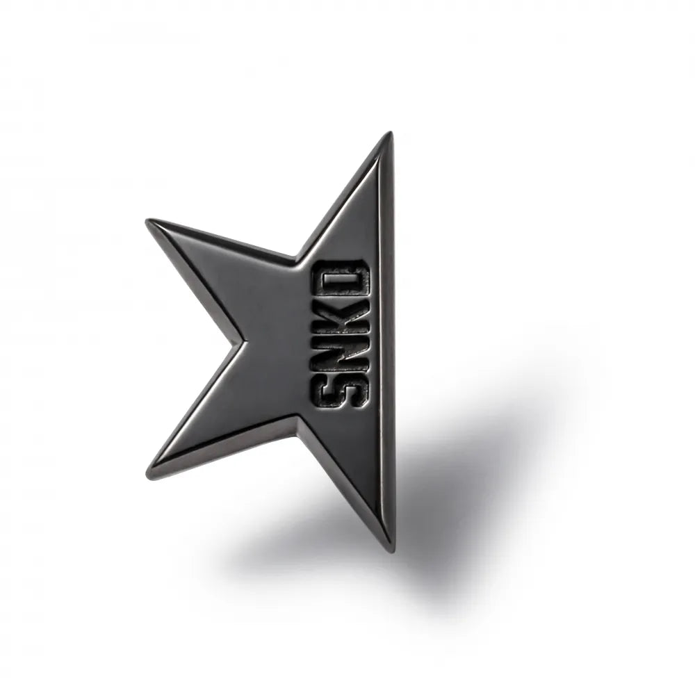 CHIPPED STAR PIERCE SMALL