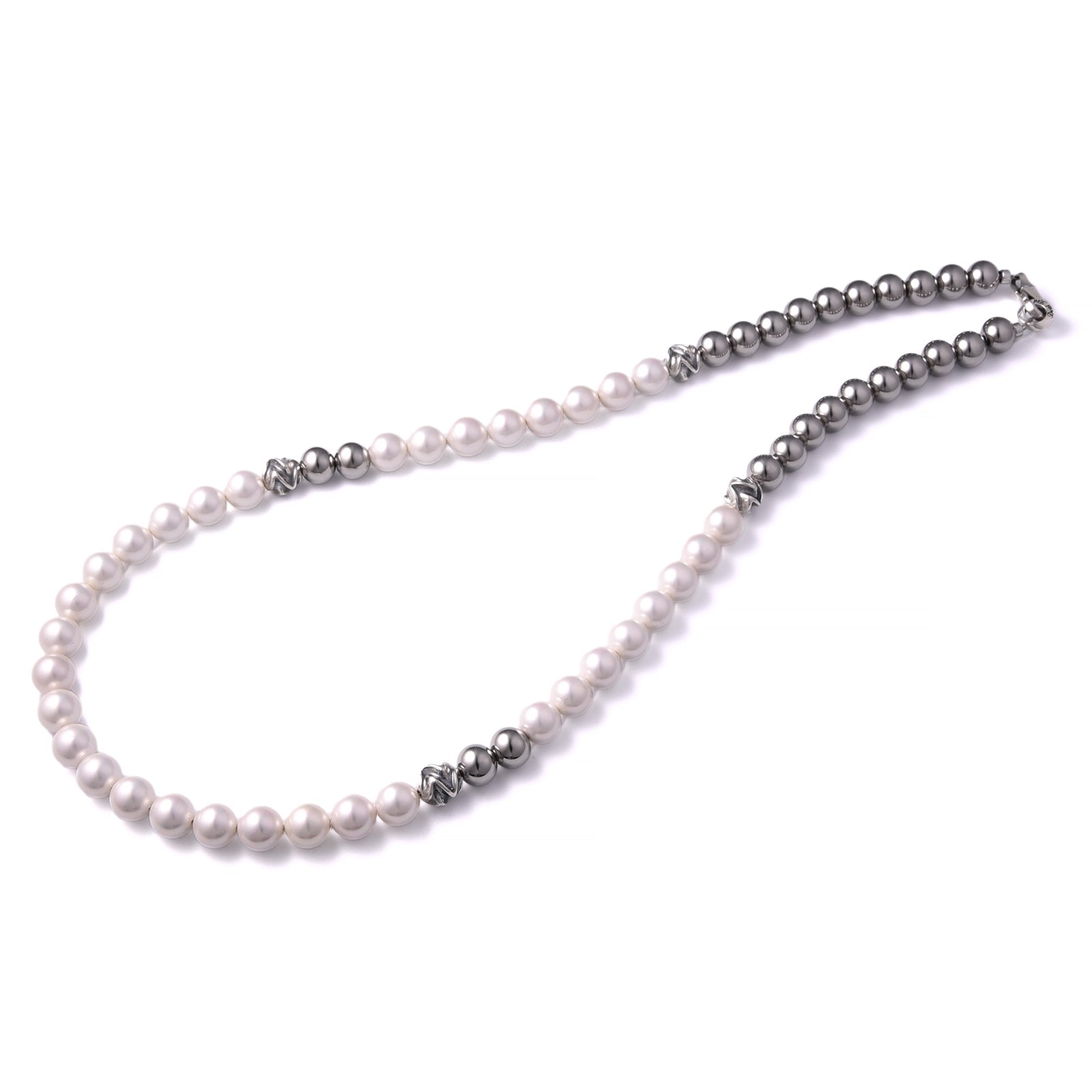 RT:PEARL NECKLACE