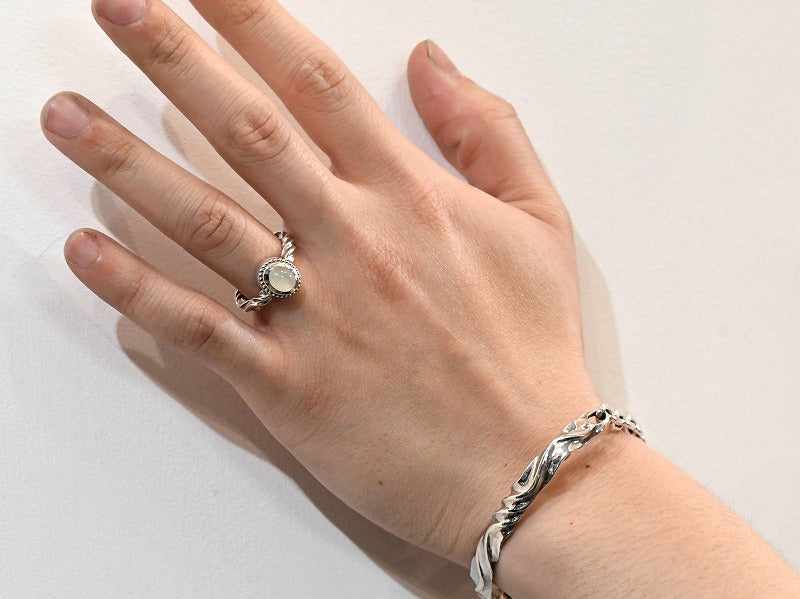 RT:MILL STONE RING