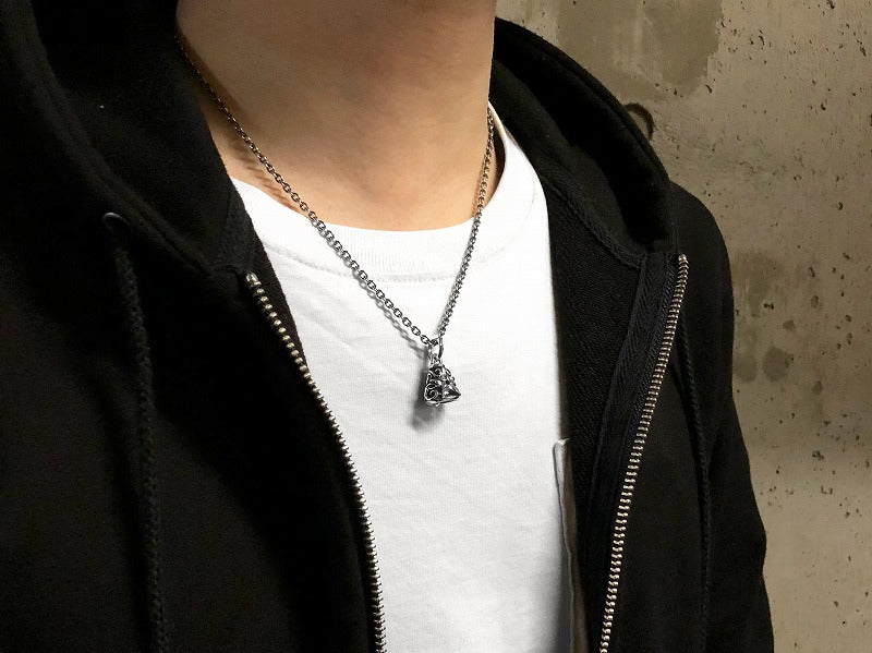 ディールデザイン　ステップスターベルピアス ステップスターベルピアス