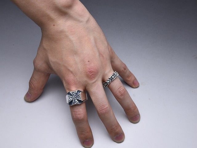 ケルトチェーンリング with stone