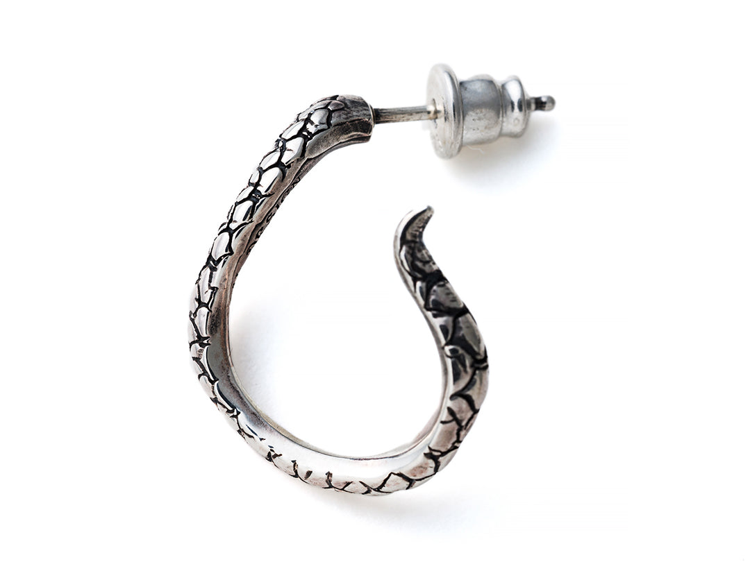 スネークテイルピアス：Type-B