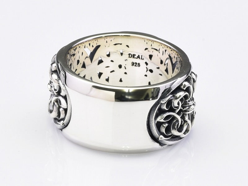 スリーオーバルリング