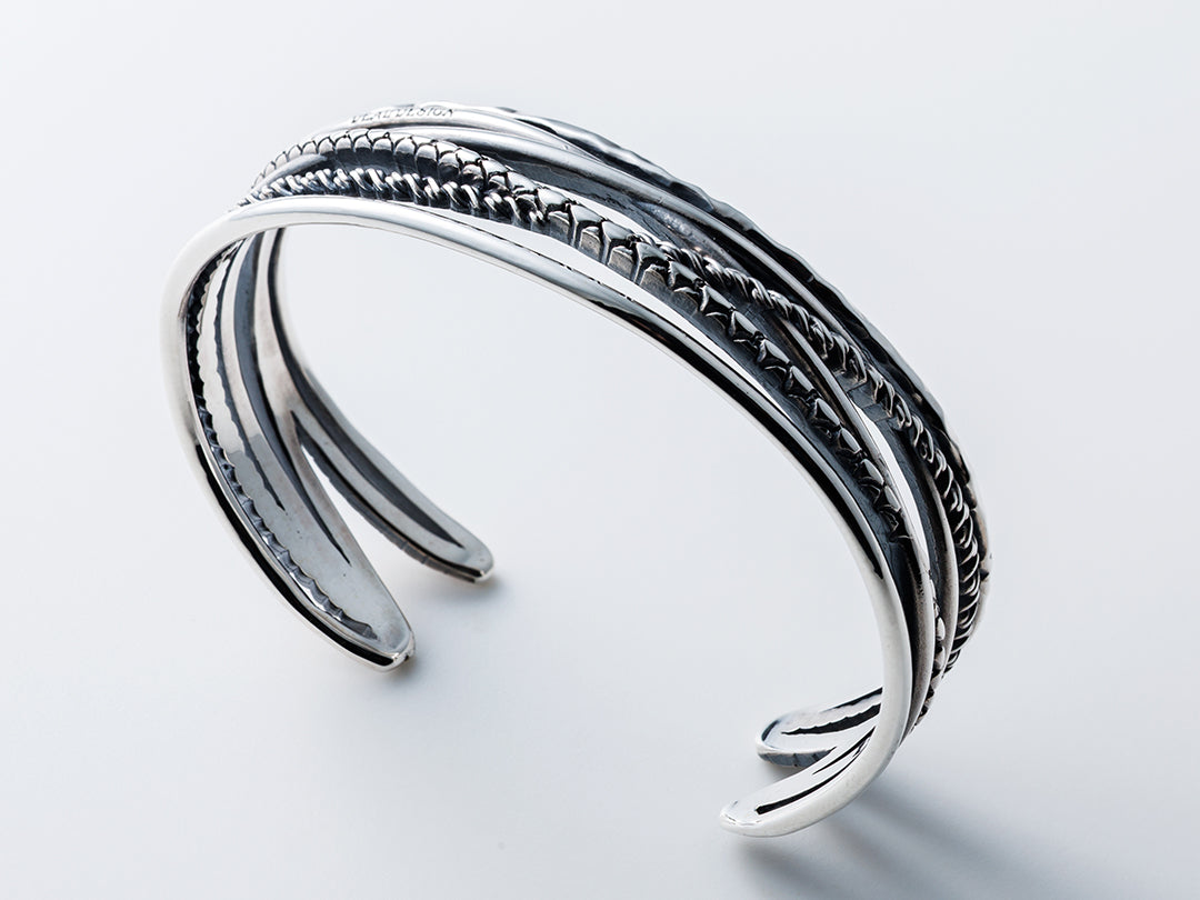 レイジーバングル