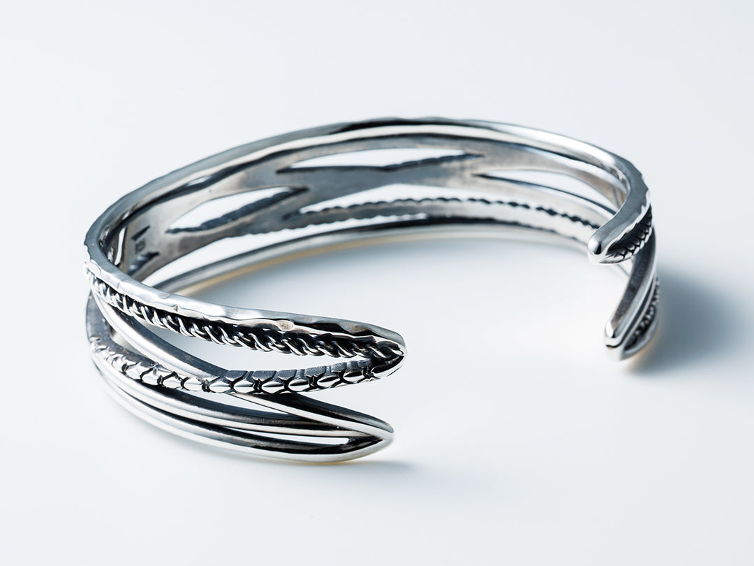 レイジーバングル