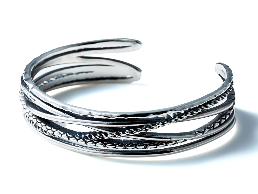 レイジーバングル