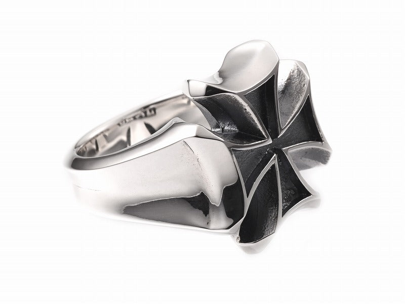 ヒュージクロスリング