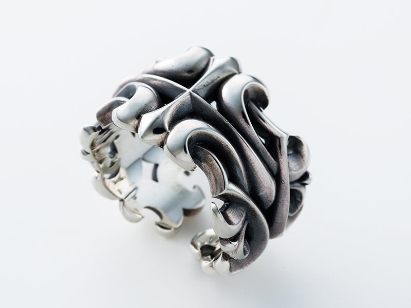 ホーンクロスリング