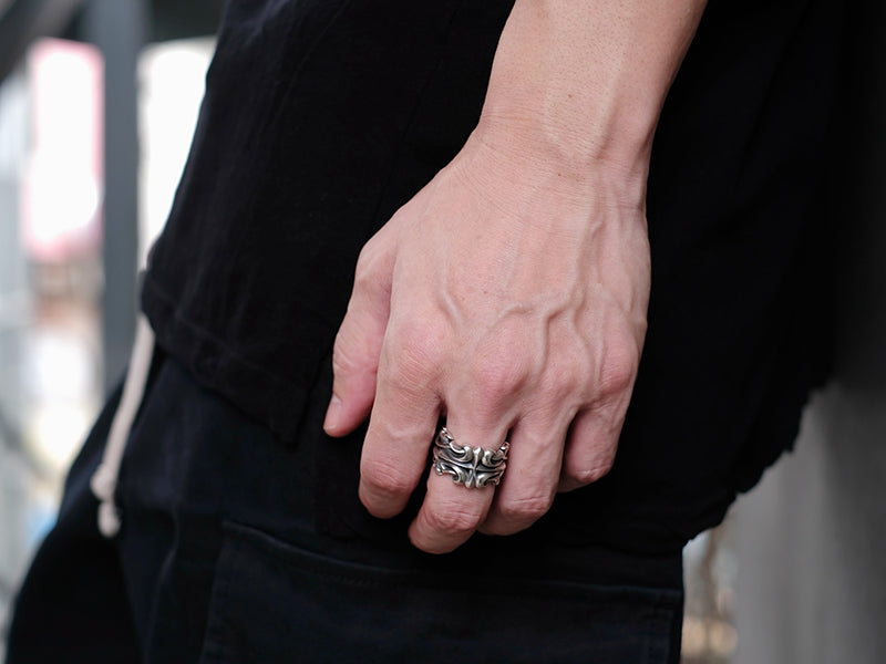 ホーンクロスリング