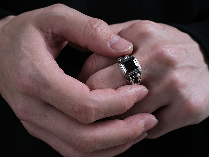 ストーミーフレームリング：ストーン