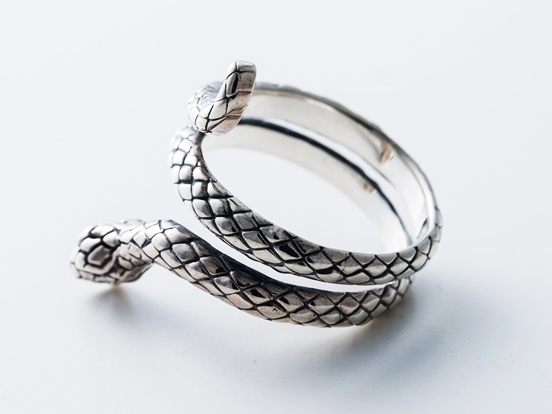 スパイラルスネークリング