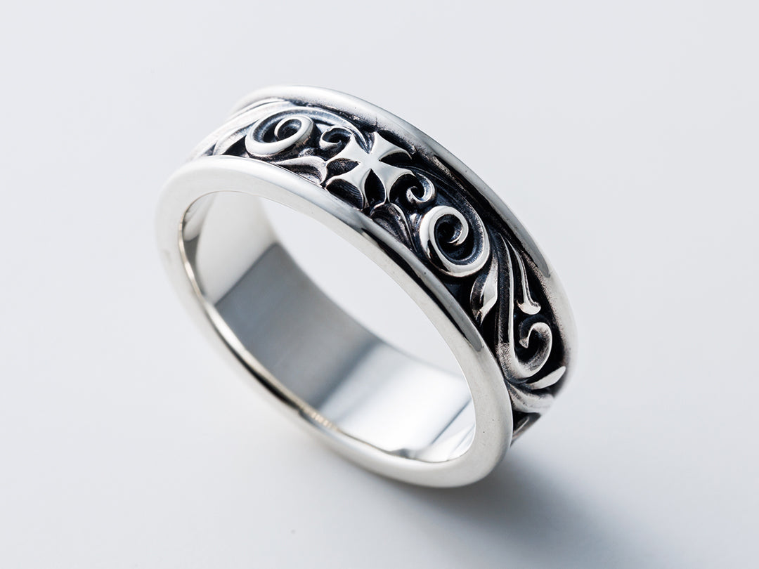 フローラルクロスリング