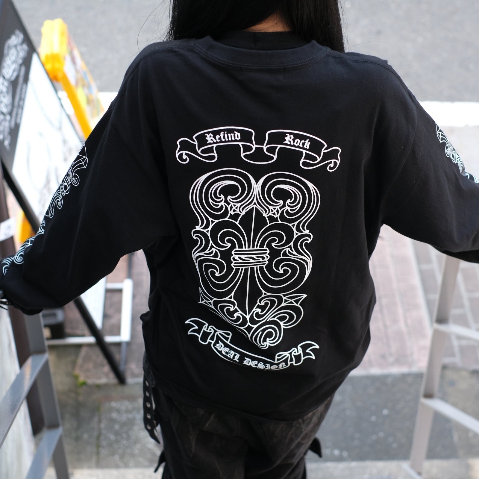 ロングスリーブTシャツ：グレイスリリー