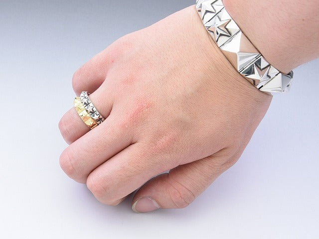 STAR STUDS RING