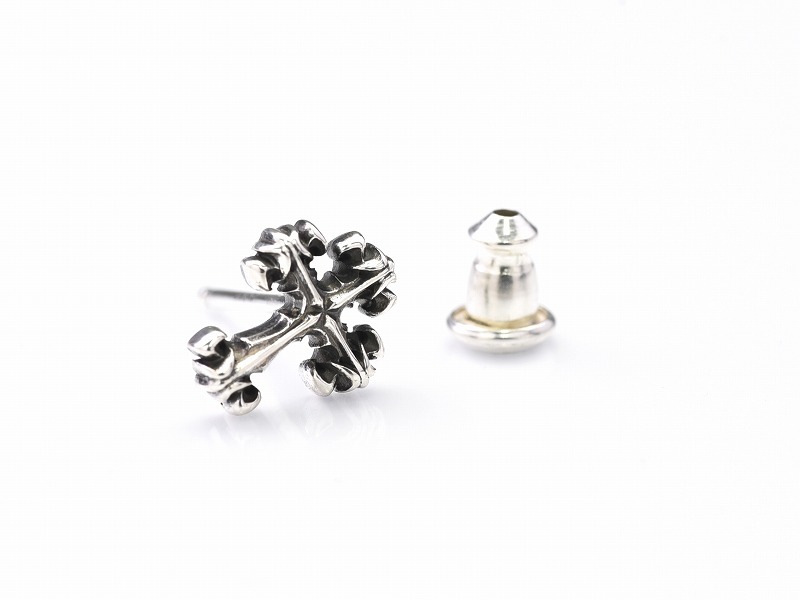 ディールデザインダガーピアス, シルバーホースジルコニアクロスピアスセット 楽天市場】ダガー シールド ブラックジルコニア ドロップ