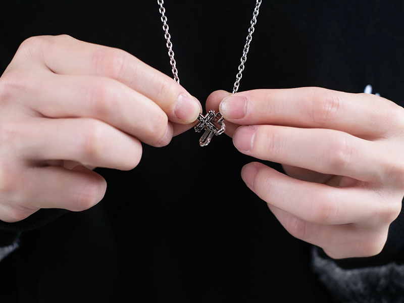 1024j フランス アンティーク ロザリオ クロス ペンダント コミュニオン 1024j フランス アンティーク ロザリオ クロス ペンダント